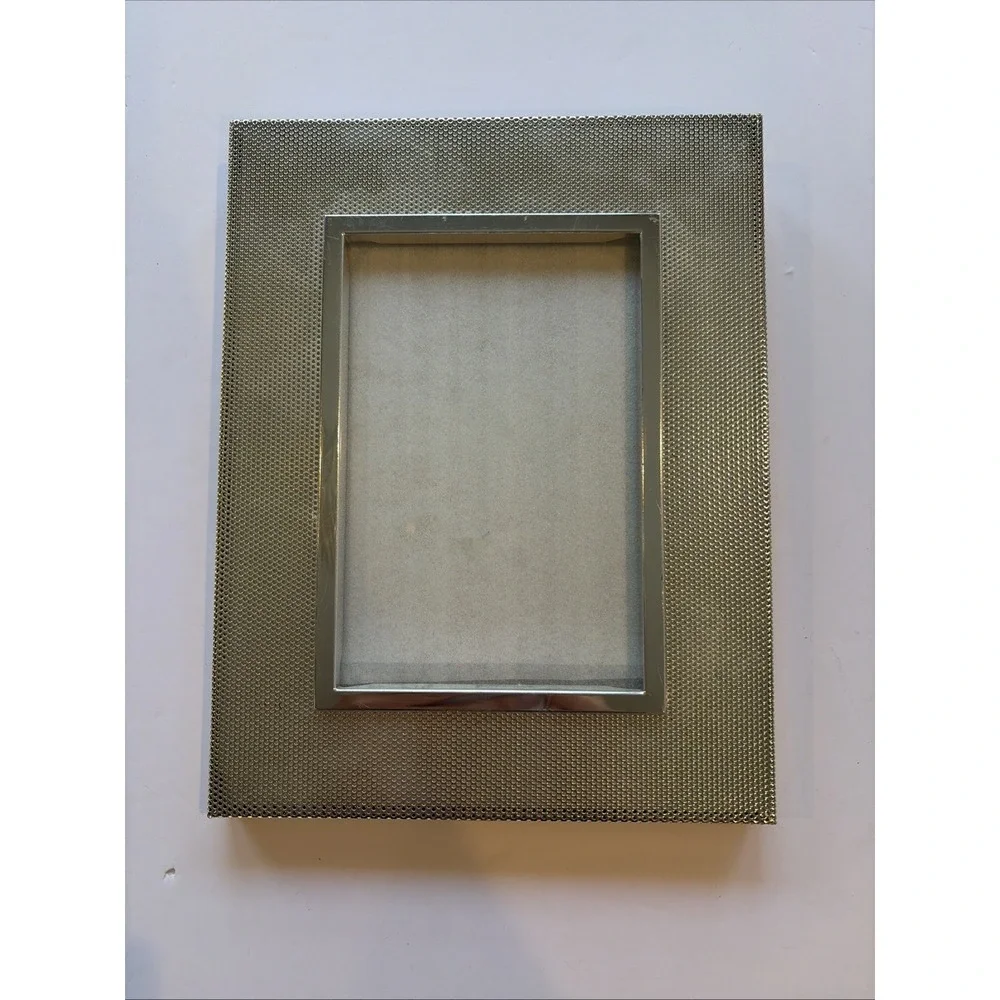 Silver Tone Metal Perforated Mesh Picture Frame 4x6 Photo 7x9 Wall Desk